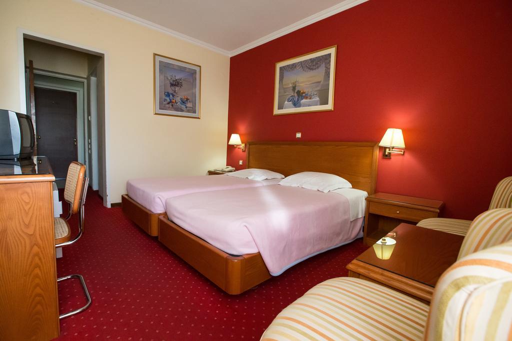Grand Hotel Lárisa Eksteriør bilde