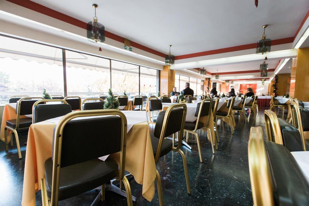 Grand Hotel Lárisa Eksteriør bilde